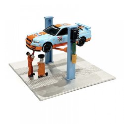 American Diorama - 2-Post Lift