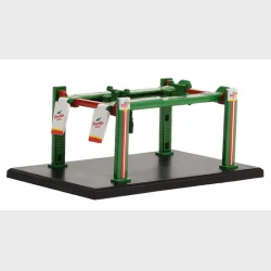 Greenlight - Turtle Wax, Four-Post Lift