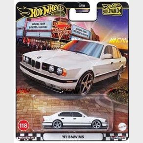 HW Premium - 1991 BMW M5