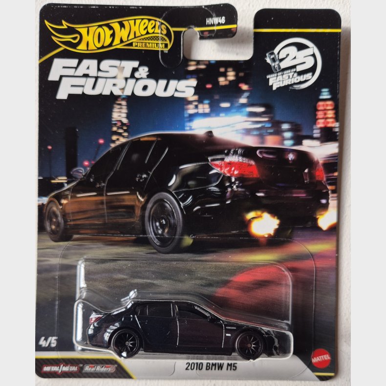 Hot Wheels Premium - 2010 BMW M5