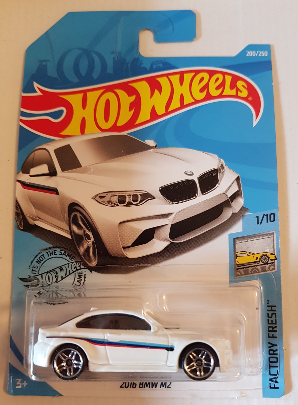 Hot Wheels Factory Fresh 2016 BMW M2 White popular Antique Collectible Diecast