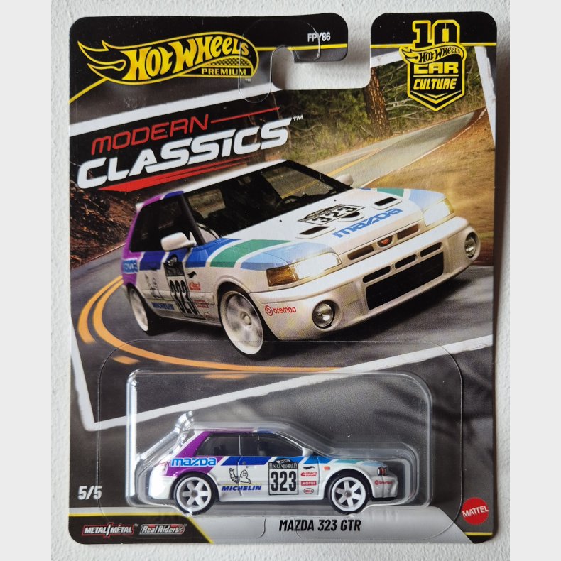 Hot Wheels Premium - Mazda 323 GTR