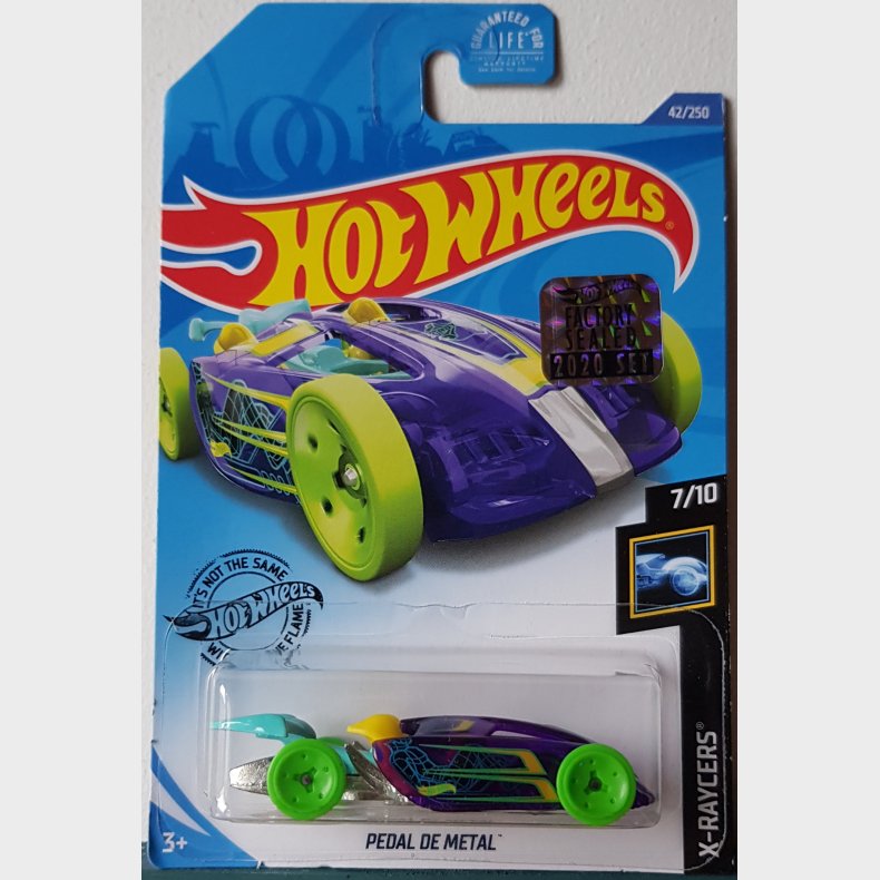 Hot Wheels - Pedal de Metal