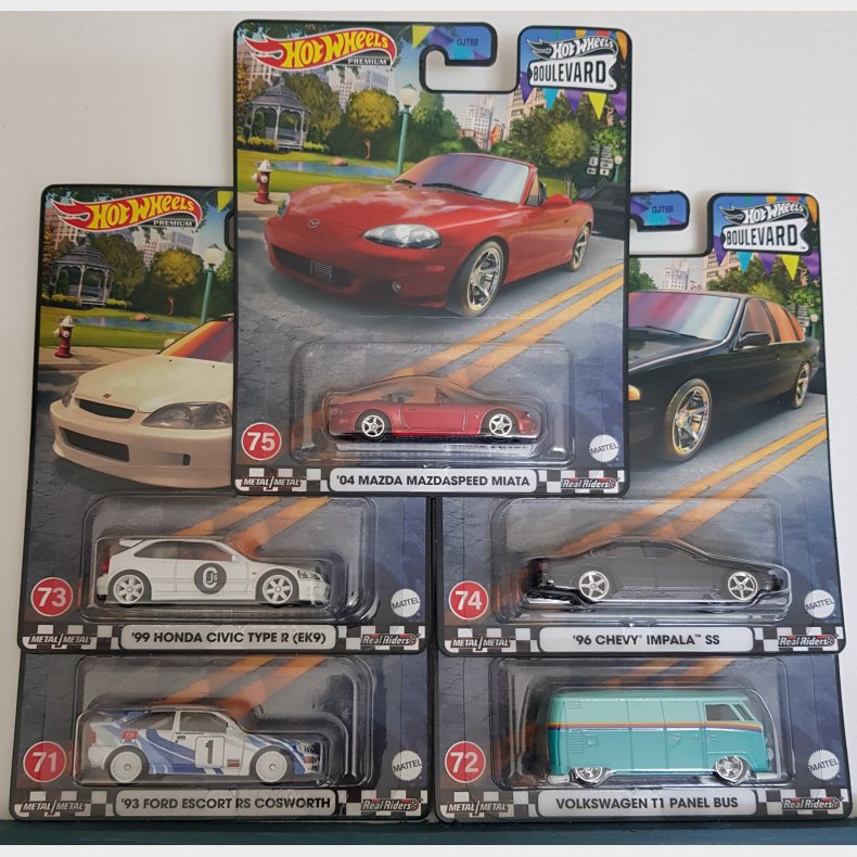 HW Premium - Real Riders Boulevard Mix 2 (2023)