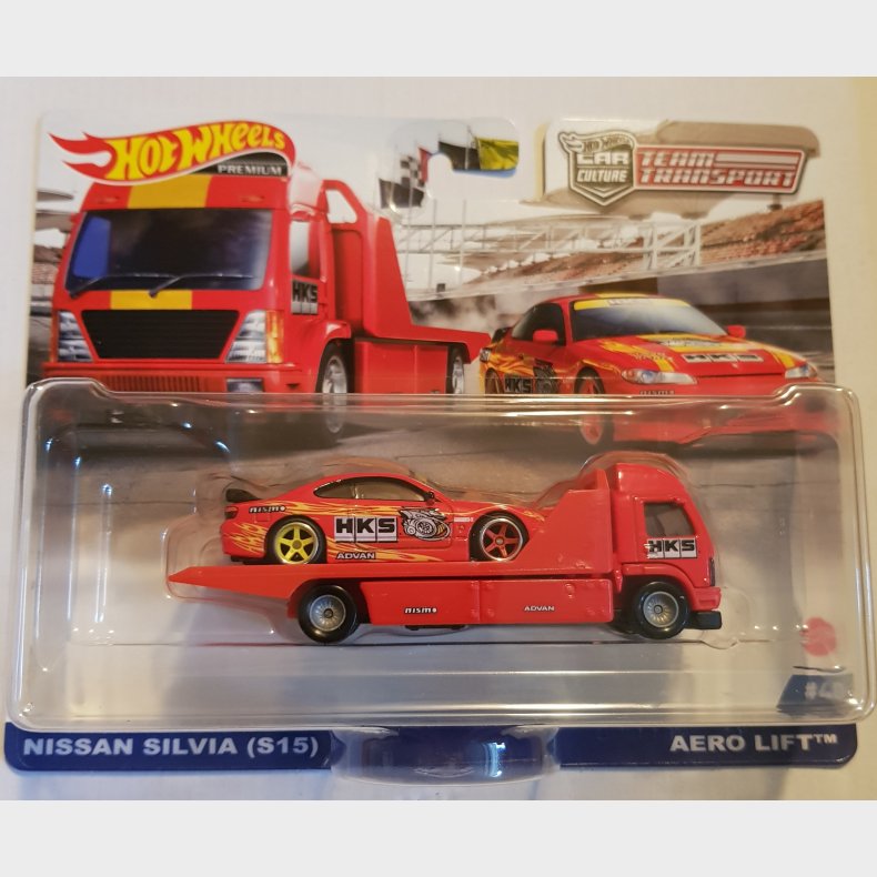Hot Wheels - #40 Nissan Silvia (S15) and Aero Lift