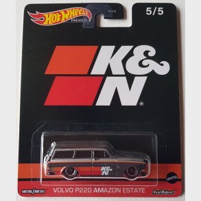 HW Premium - Volvo P220 Amazon Estate