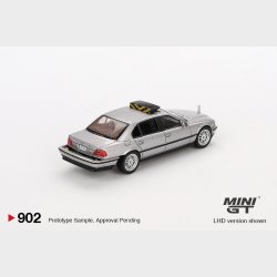Mini GT - 1997 BMW 750 IL (GER) [Pre-order]