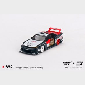 Mini GT - LBWK Nissan S15 Silvia 