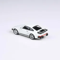 PARA64 - 1986 RUF BTR Slantnose