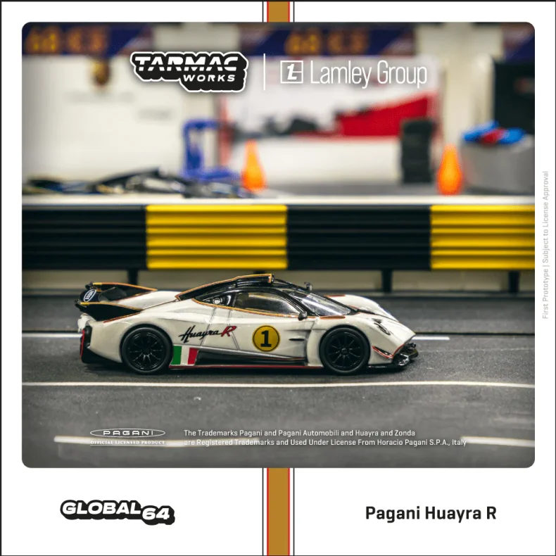 Tarmac Works - Pagani Huayra R